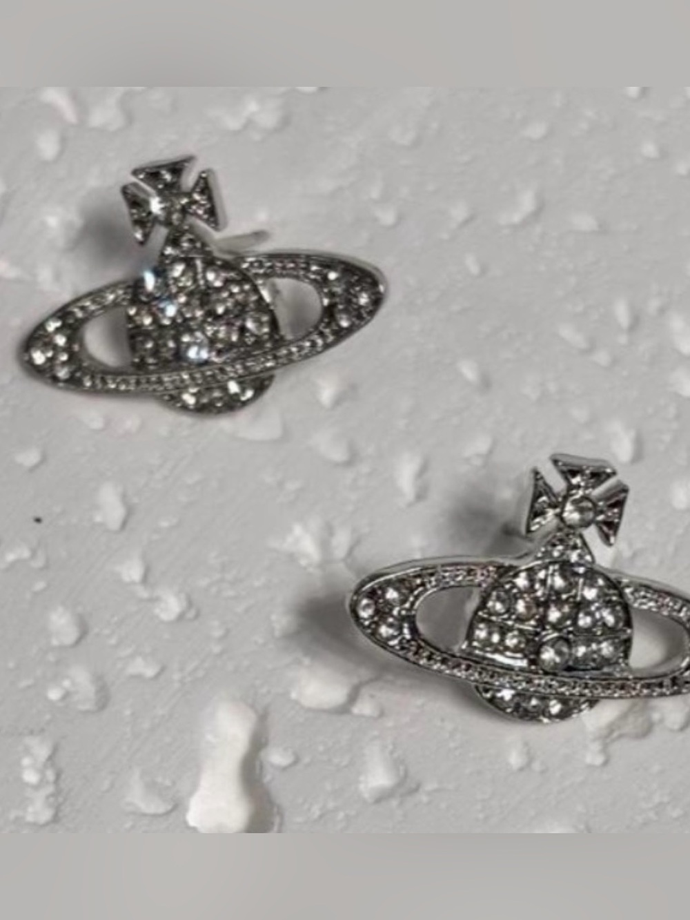 Lily Luxe 🪐 Planet Orbit Stud Earrings - Silver tone